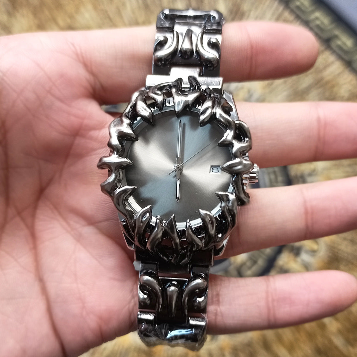 Original Claw Millennium Watch For Men Fashionable Style
