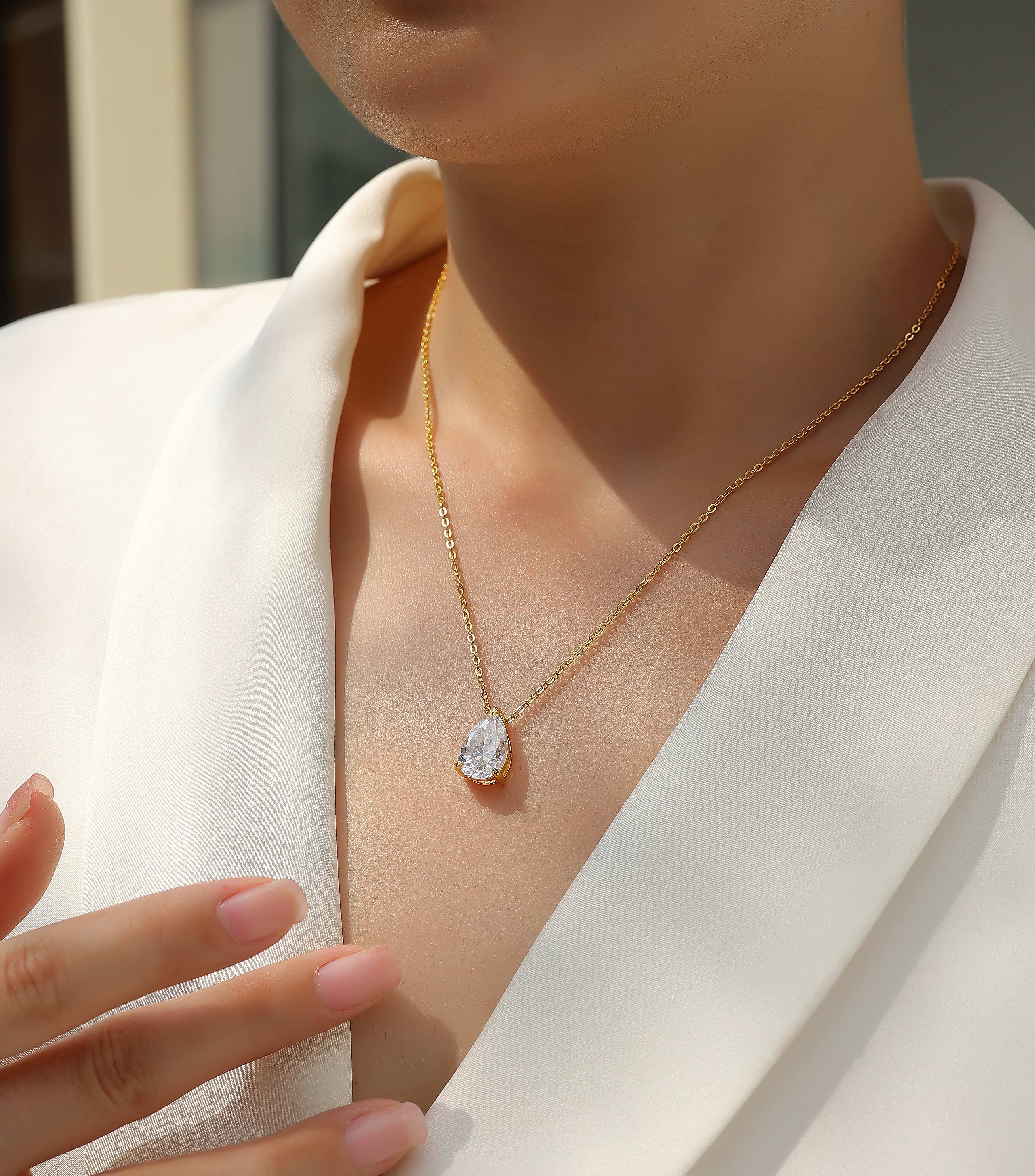 Necklace Pendant Set With Pear-shaped .