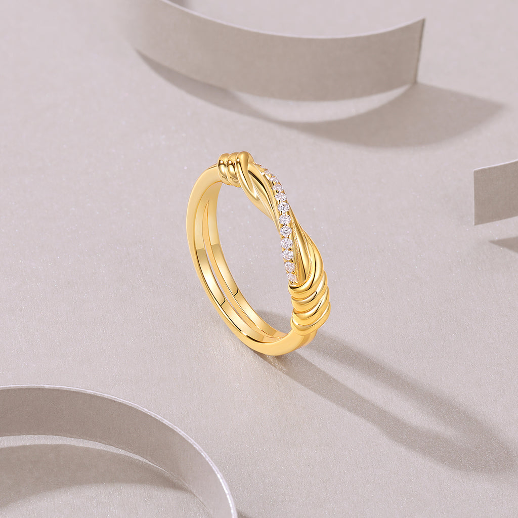 The Aurelia Twist Ring