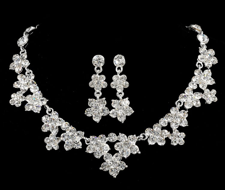 Korean crystal necklace, two sets of bridal jewelry