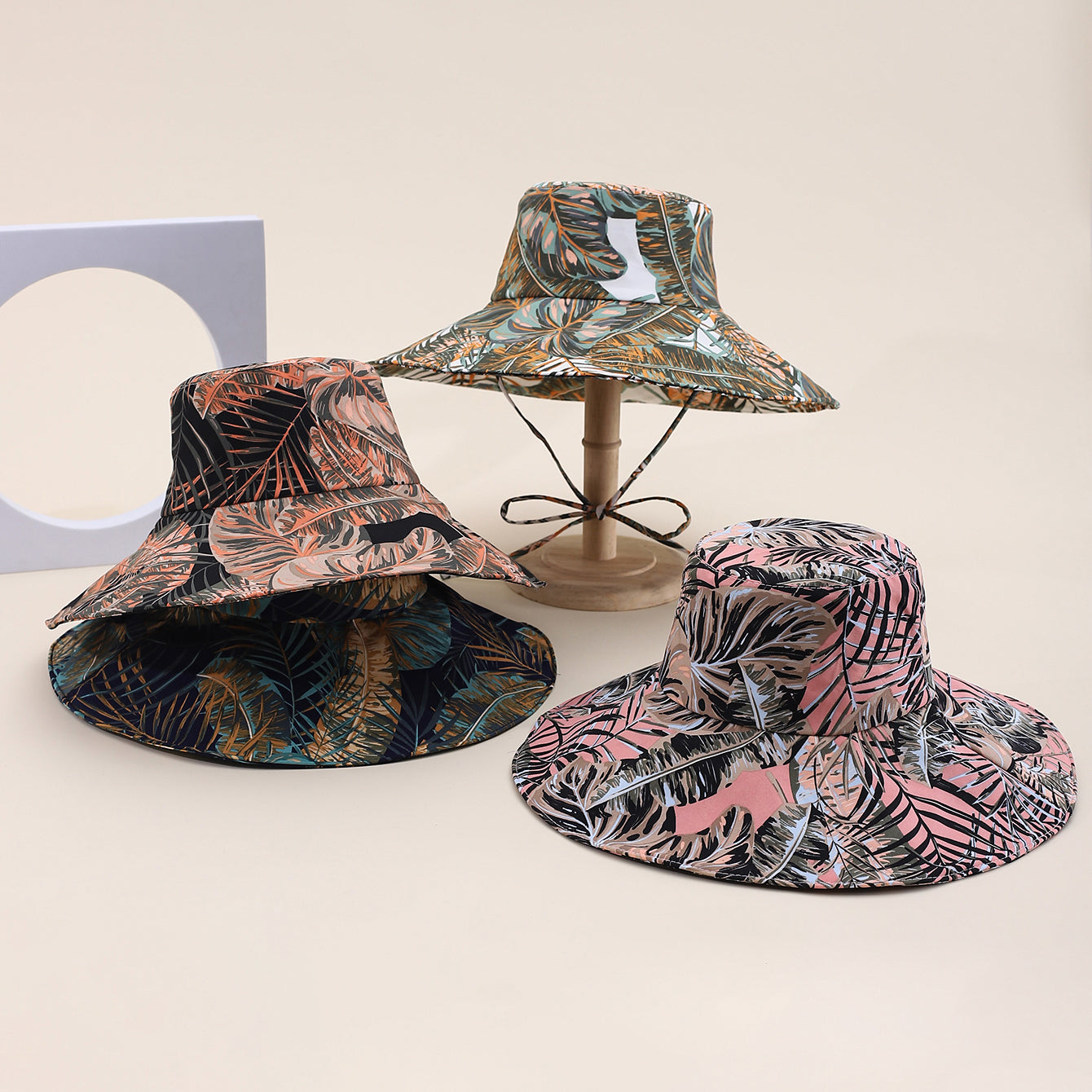 Printed Turtle-back Bamboo Wide-brimmed Hat