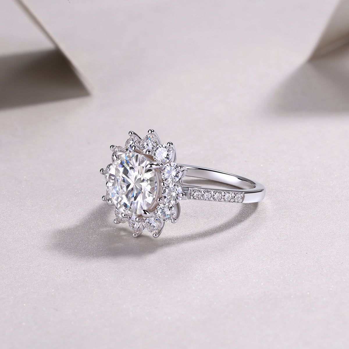 A Wedding Ring Se 3-carat Moissanite S925 Silver