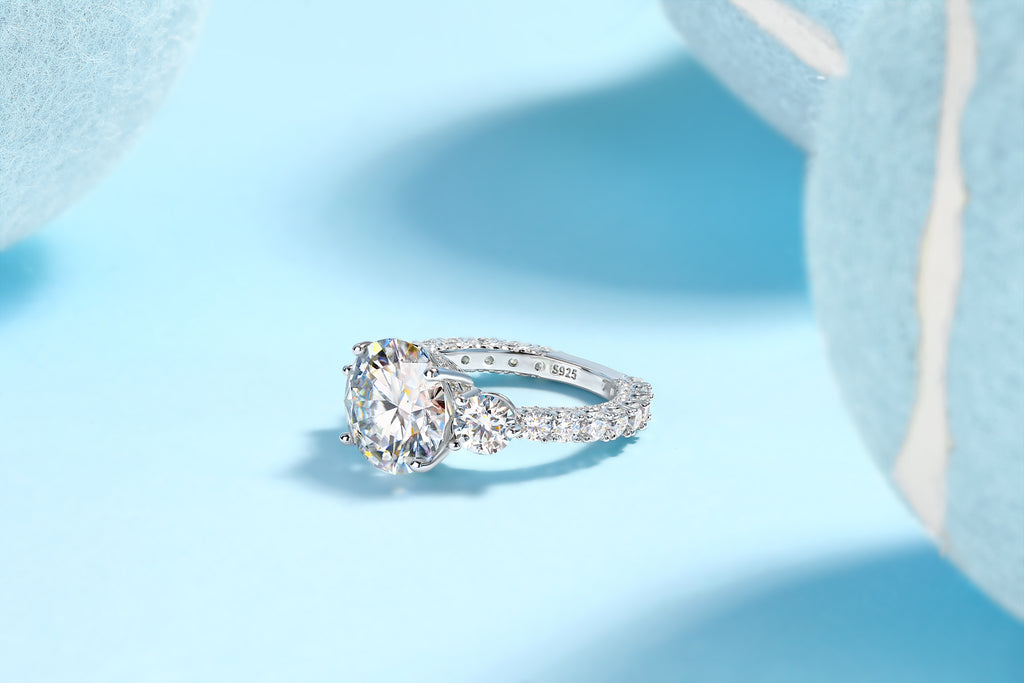 Three-diamond Shining - Set With Top-quality 5-carat Moissanite