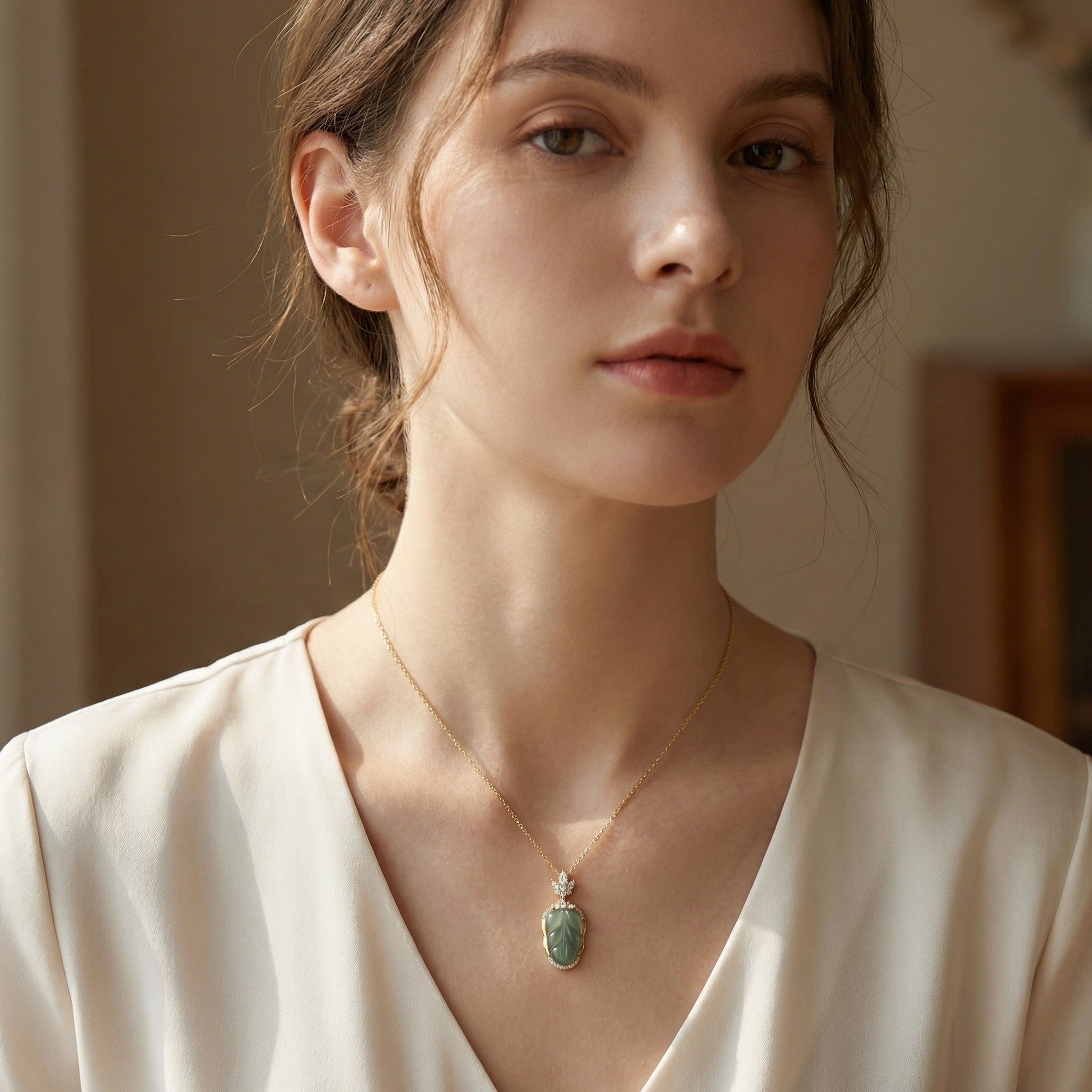 925 Sterling Silver Elegant Leaf-Shaped Green Jadeite Pendant Necklace