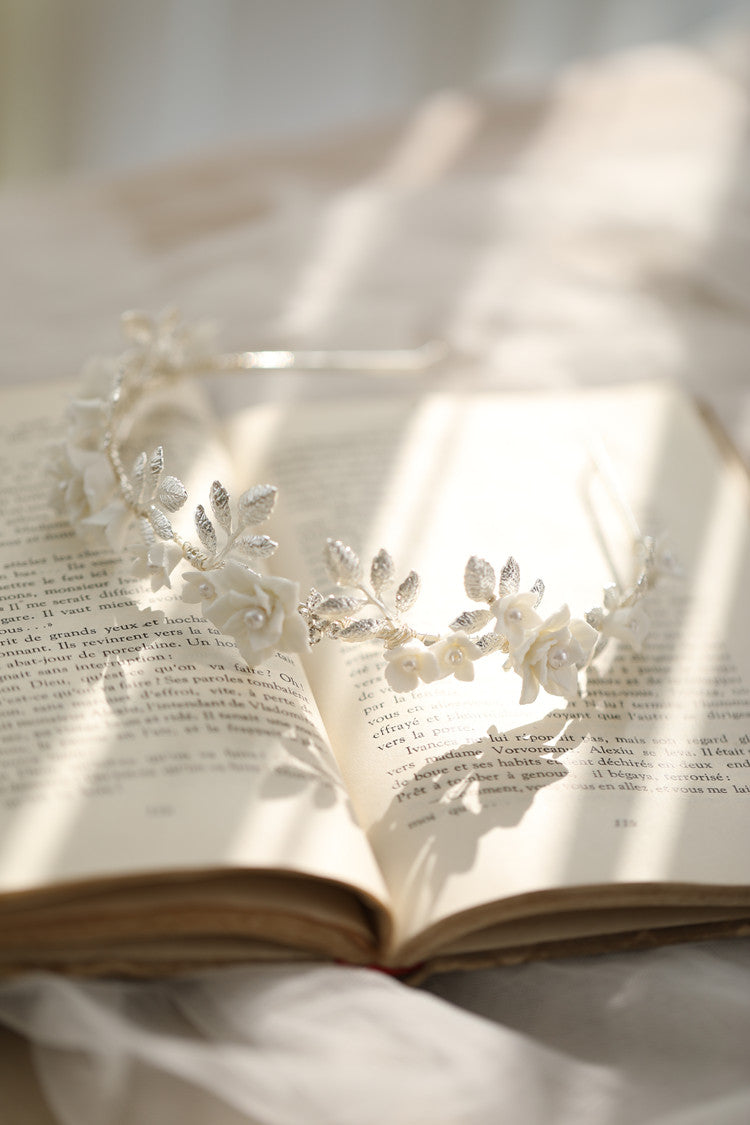 Hair Band Gold Leaf Silver Leaf White Flower