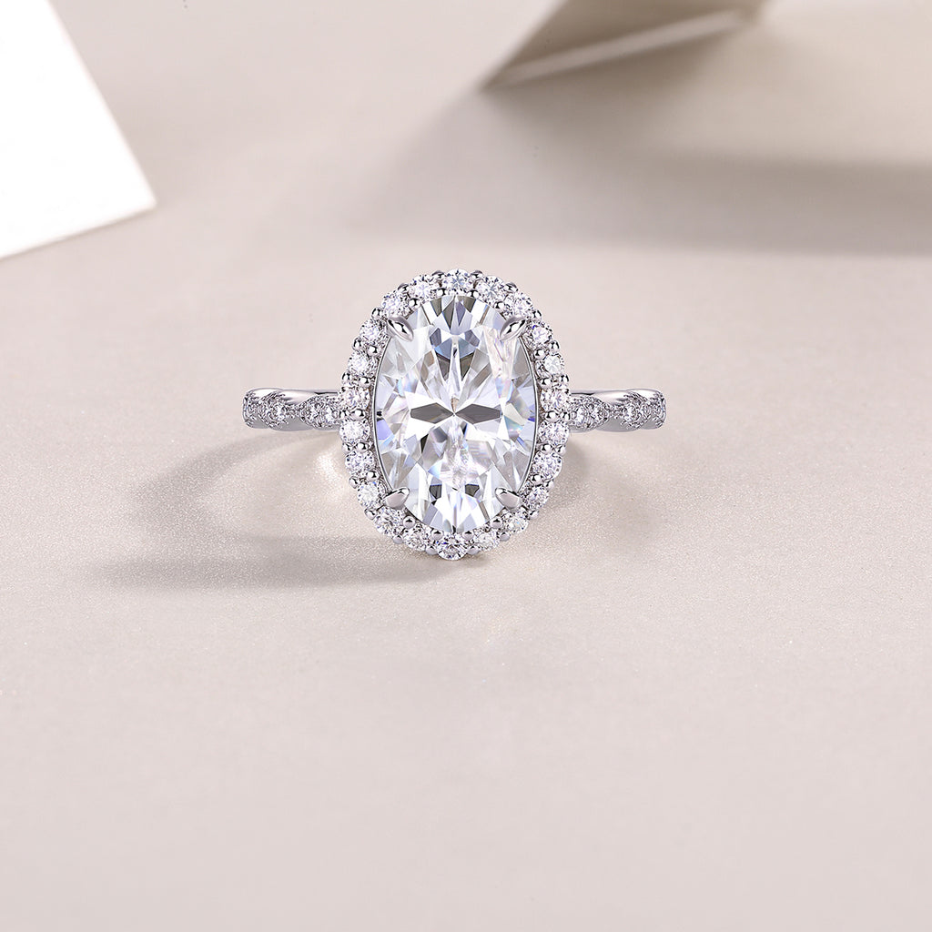 A Wedding Ring Set With  Moissanite S925 Silver