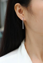The Diamond Veil Earrings™