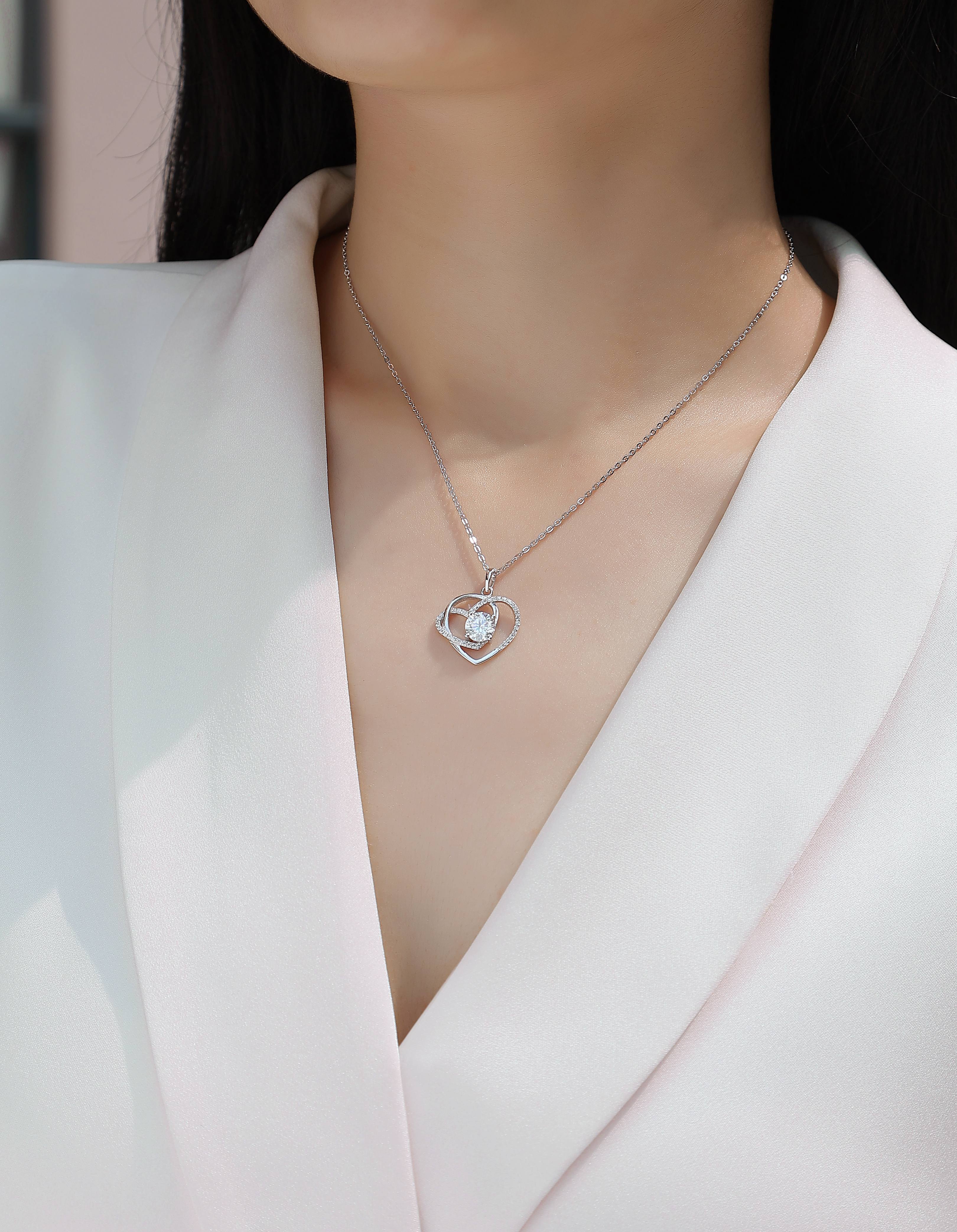 Light Luxury Jewelry Pendant Necklace Set  S925 Silver