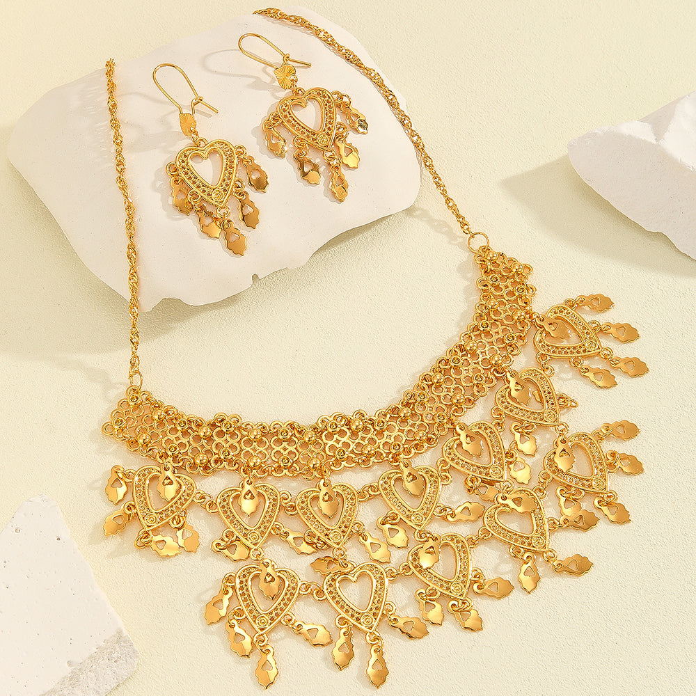 3pcs   Heart-shaped Hollow Necklace Earrings