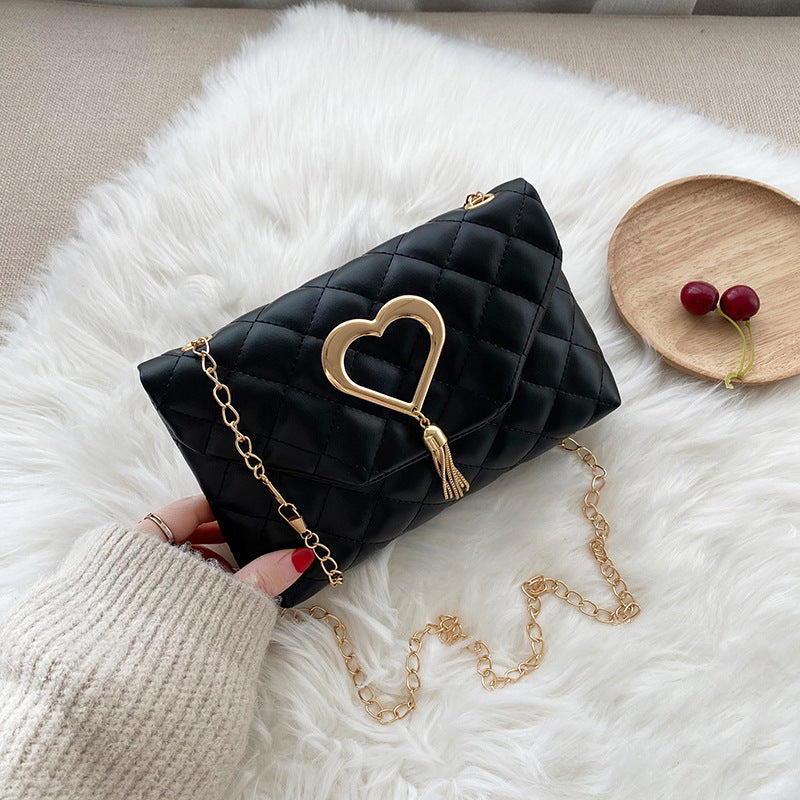 Korean-style Womens Heart-Shaped Tassel Shoulder Bag