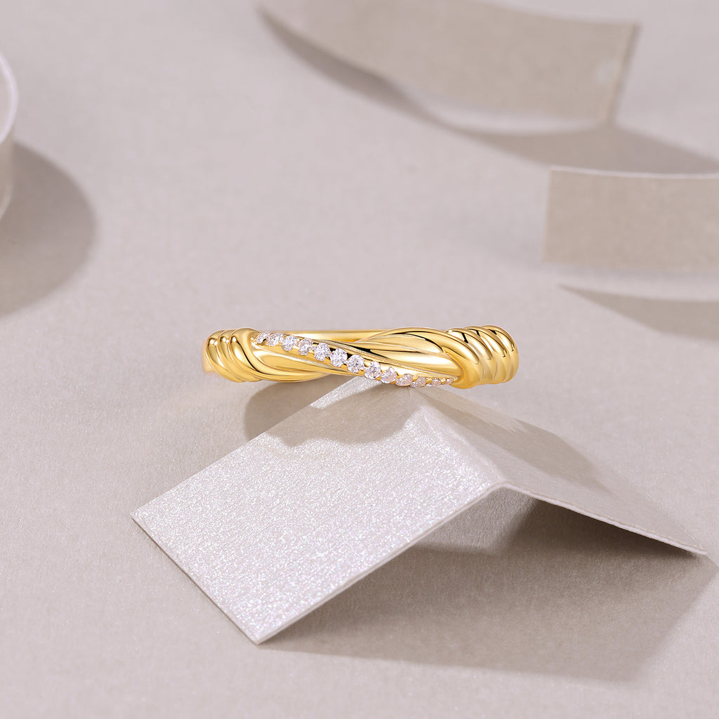 The Aurelia Twist Ring