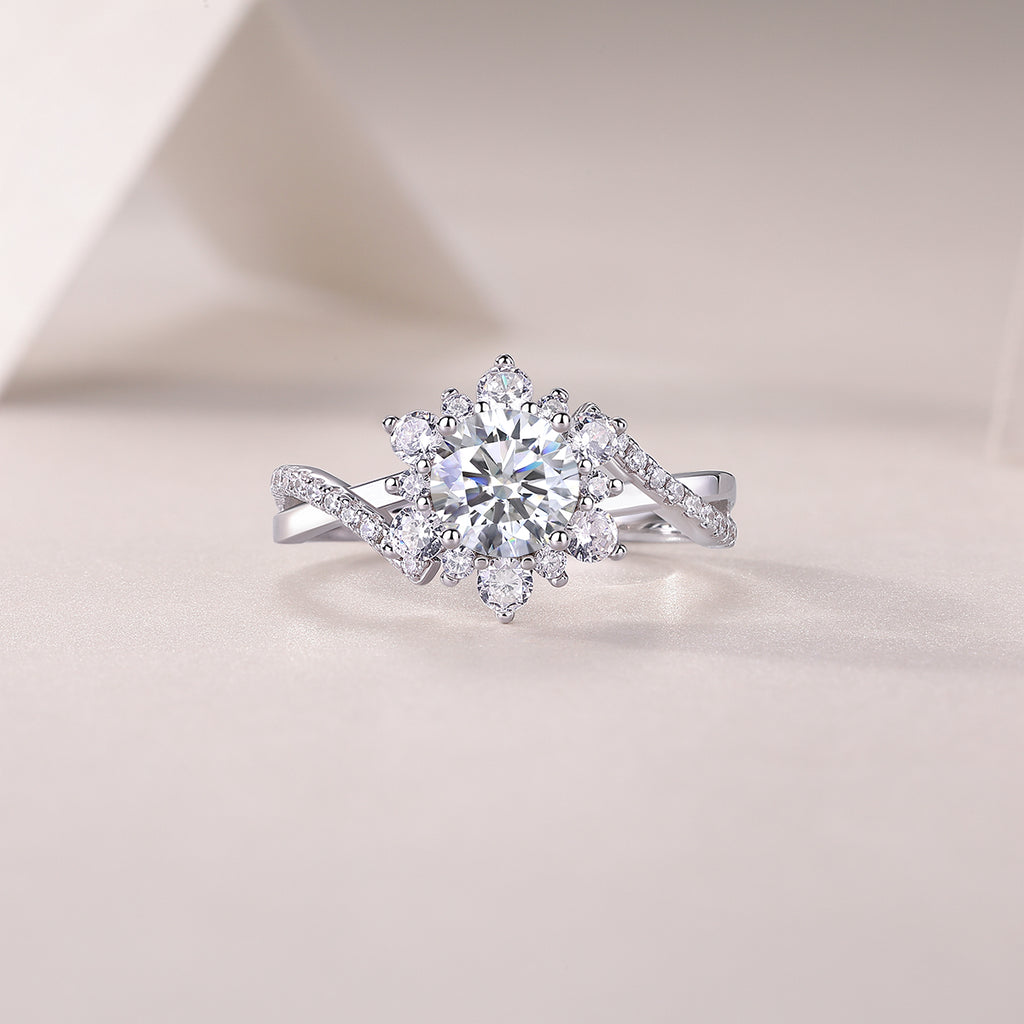 Hidden Poetry - A Wedding Ring Set With 1-carat