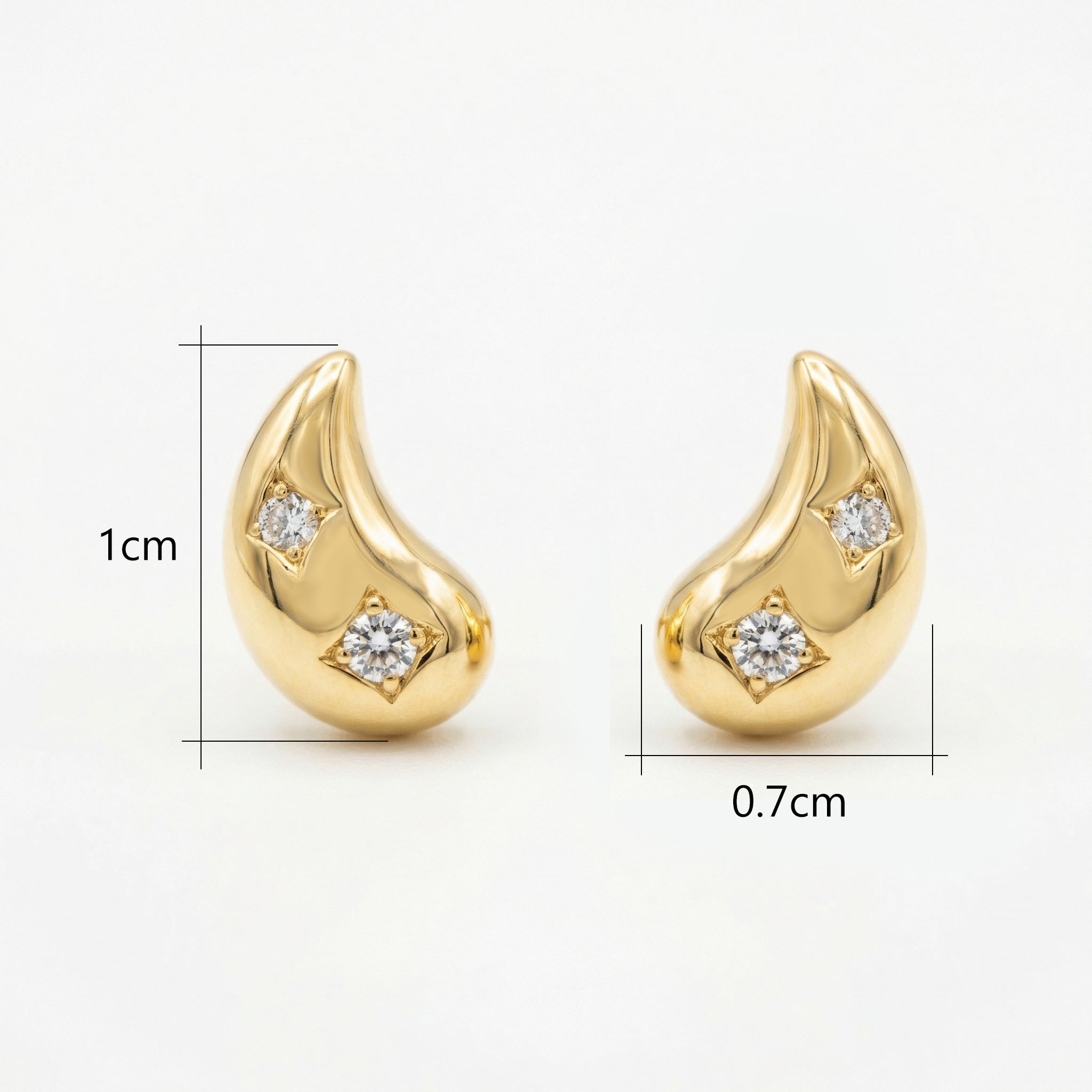 925 Sterling Silver Elegant Tear-Drop Studs