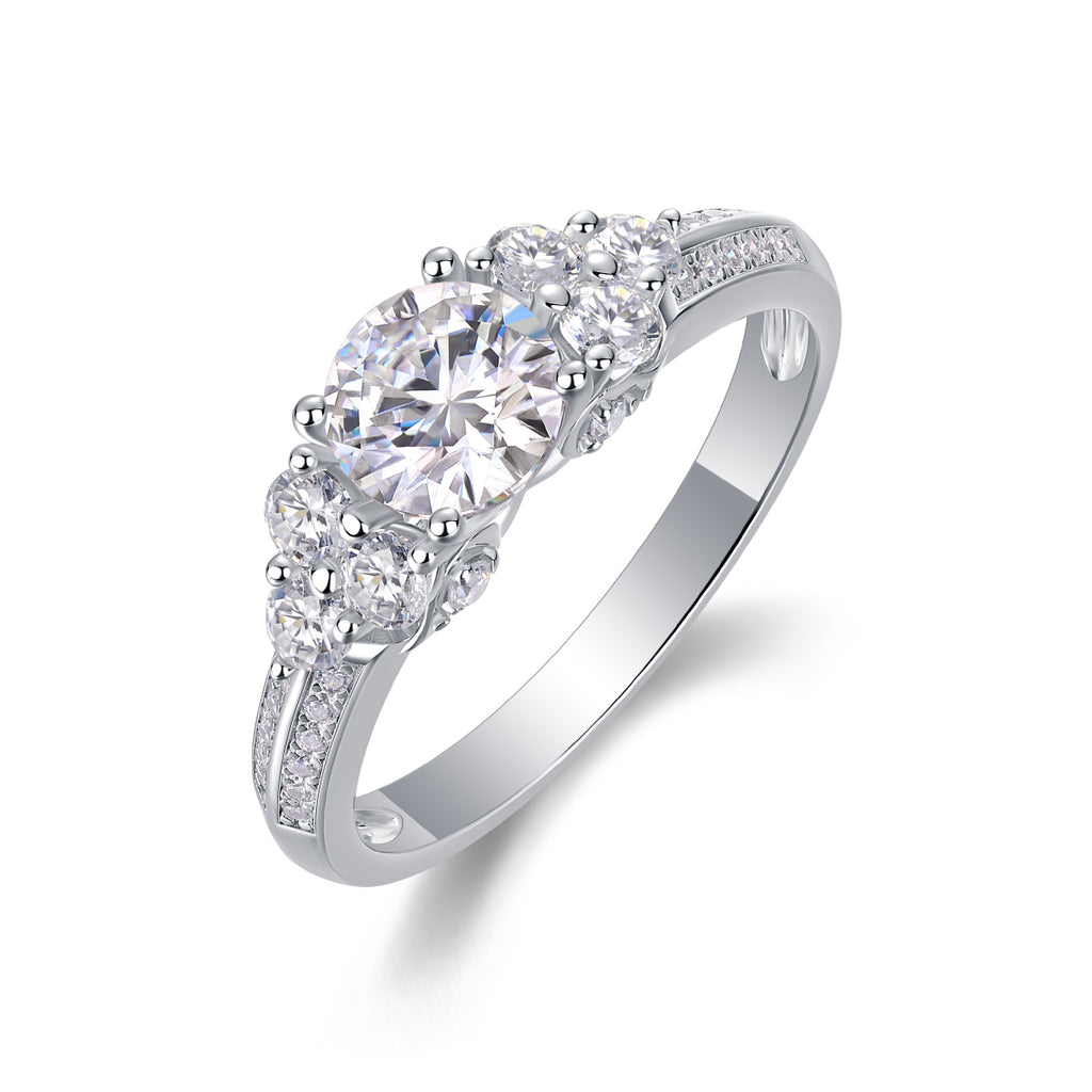 A Wedding Ring Set With 1-carat  S925 Silver