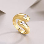 A Luxurious Jewelry Silver Ring Set