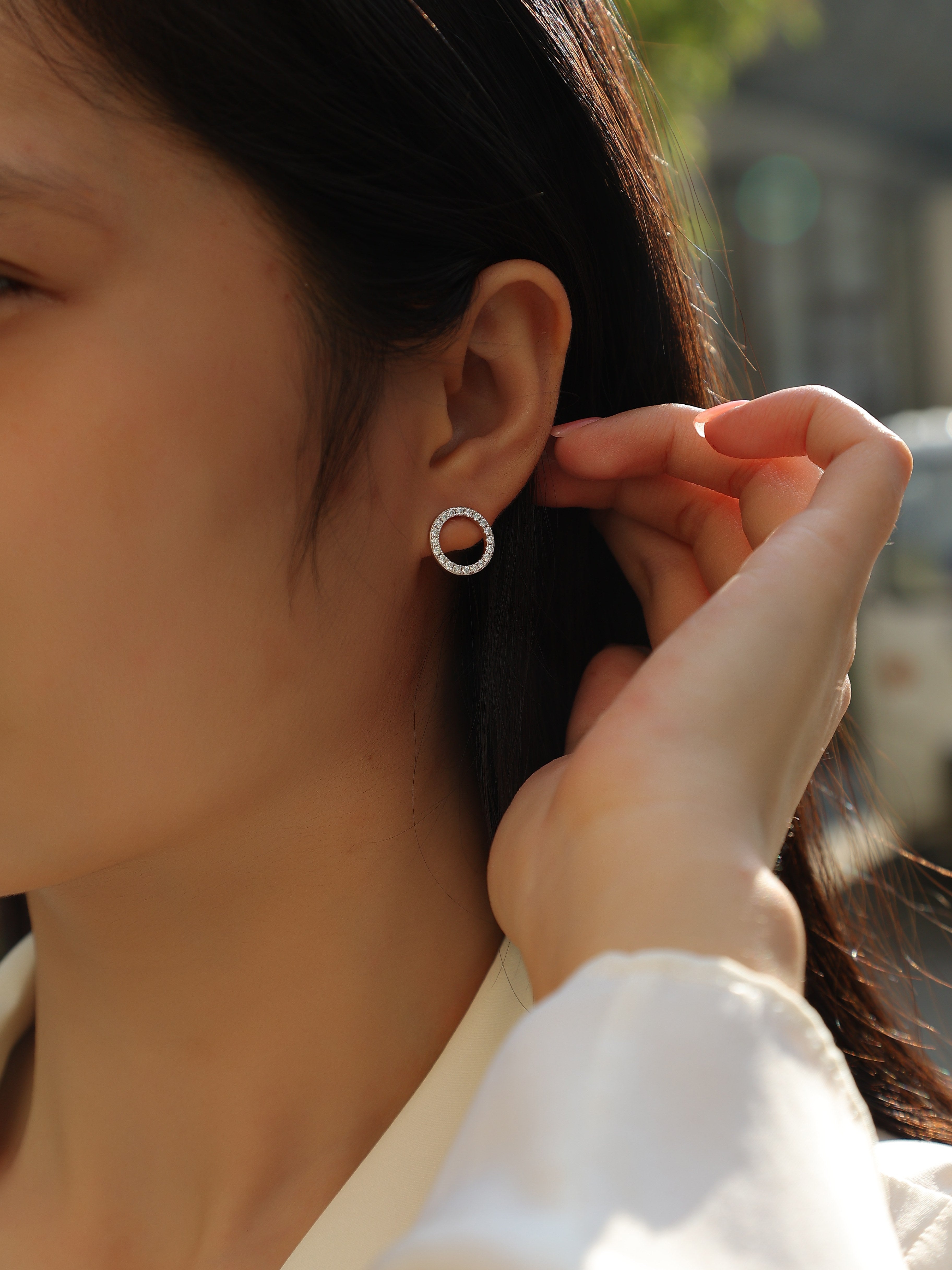 Moissanite S925 Silver And Platinum-plated Stud Earrings