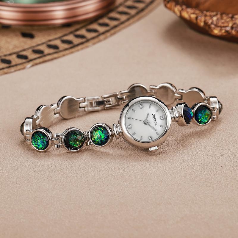 Light Luxury Pearl And Malachite Elegant Womens Watch