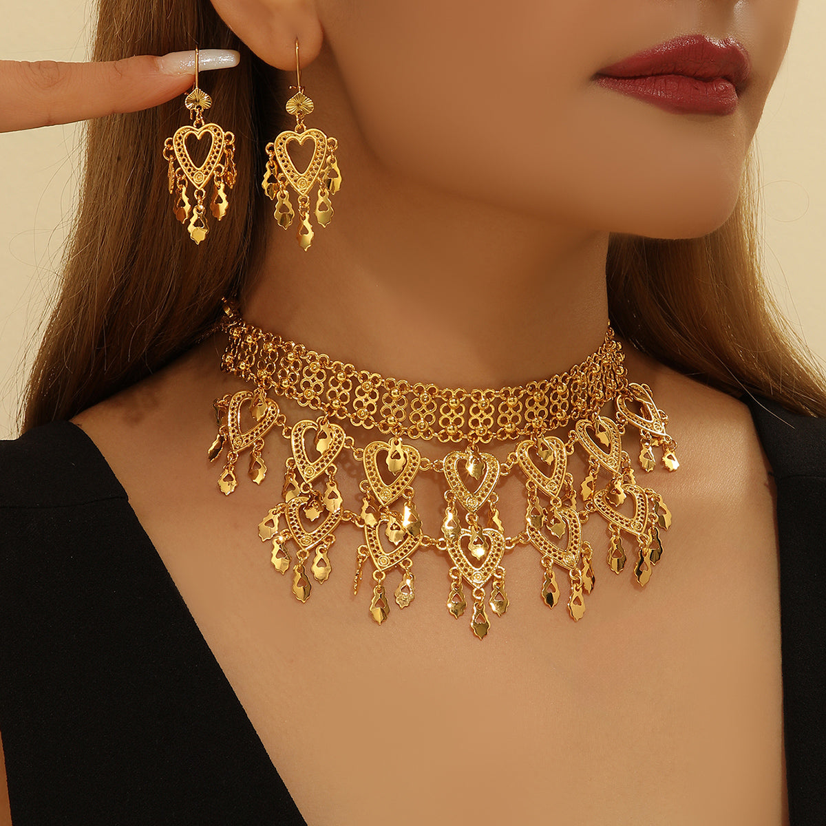 3pcs   Heart-shaped Hollow Necklace Earrings