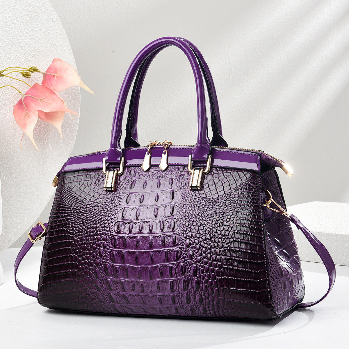 Patent Leather Large-Capacity Commuter Handbag