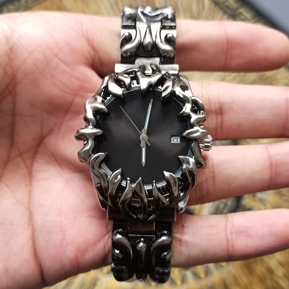 Original Claw Millennium Watch For Men Fashionable Style
