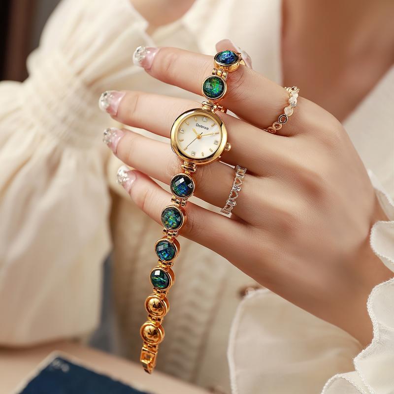 Light Luxury Pearl And Malachite Elegant Womens Watch