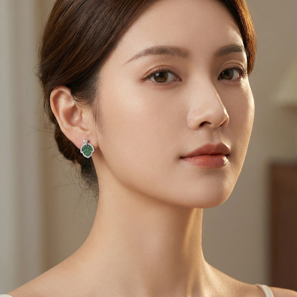 925 Sterling Silver Elegant Carved Green Jade Leaf Stud Earrings
