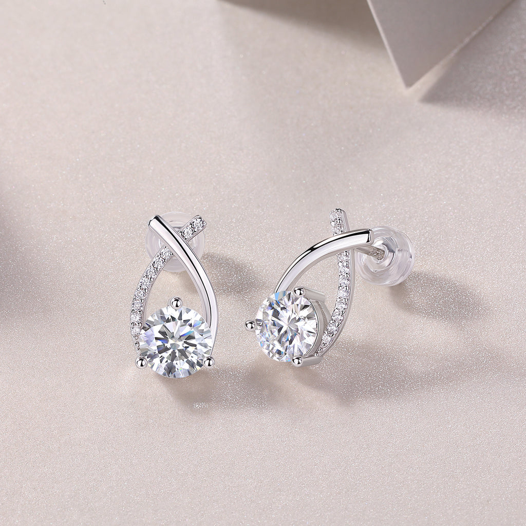 Stud Earrings Set With 1-carat Top-quality Moissanite S925
